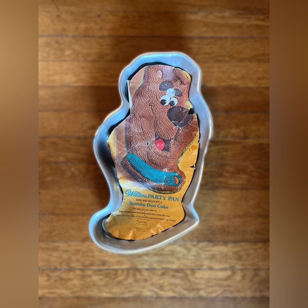 Vintage Wilton Scooby-Doo Dog Cake Pan